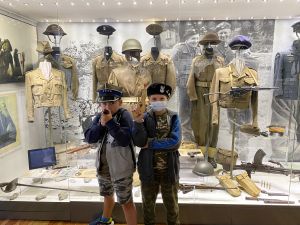 Miniatura zdjęcia: Seniorzy w Lubuskim Muzeum Wojskowym